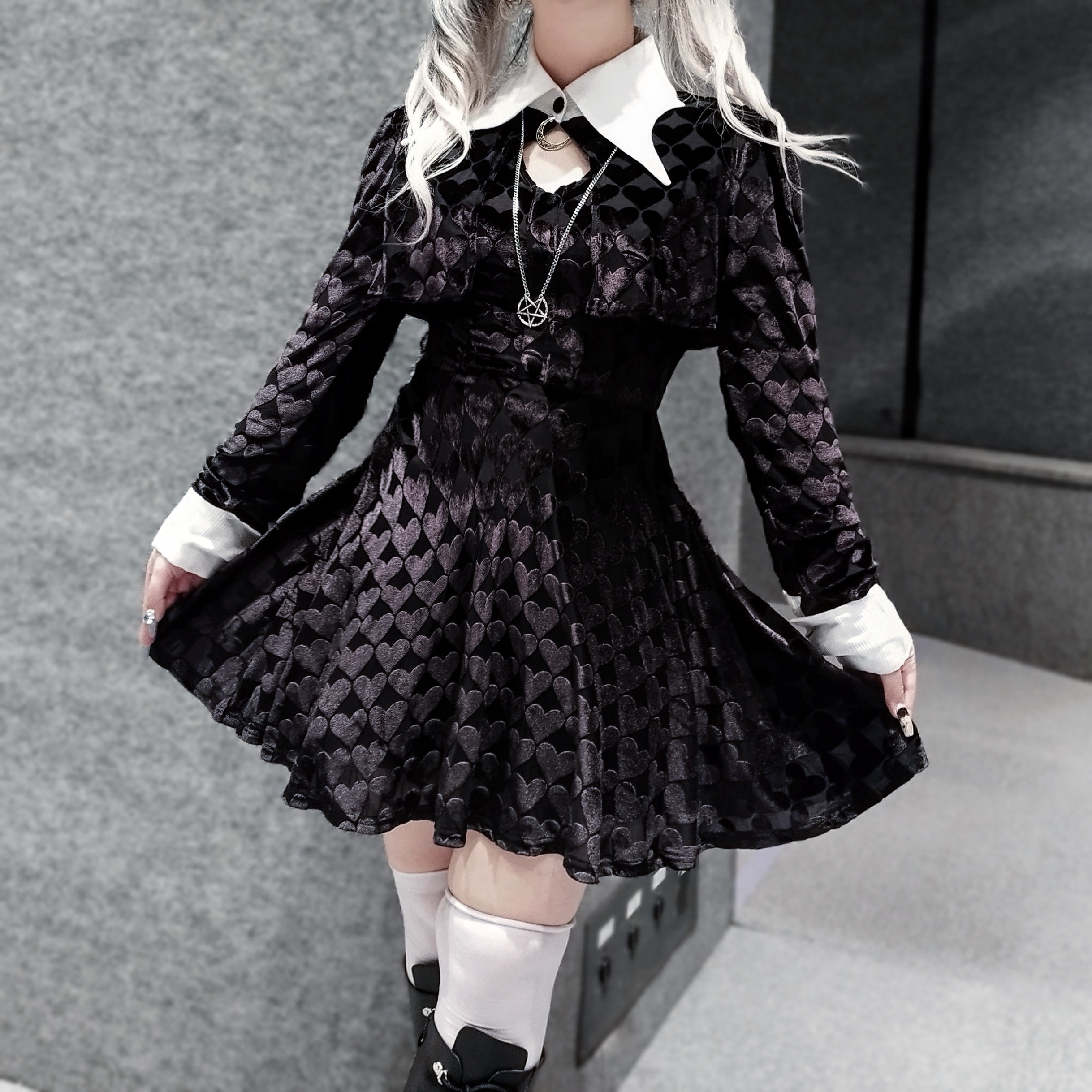 PUNK RAVE (fantas) / WEDNESDAY ADDAMS HEARTS DRESS 