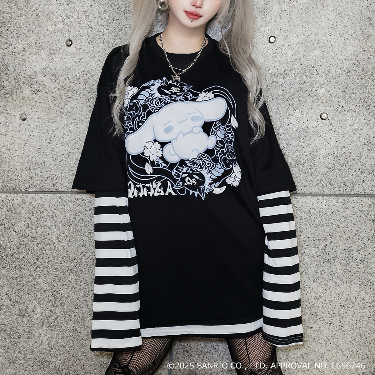 【QOOZA×シナモロールコラボ】オーバーサイズパーカー ブラック QOOZA×Cinnamoroll / シナモロールコラボパーカー（Q0016-BLK