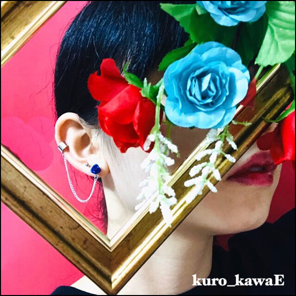kuro_kawaE / 薔薇のチェーンピアス［青］（300763） - QOOZA