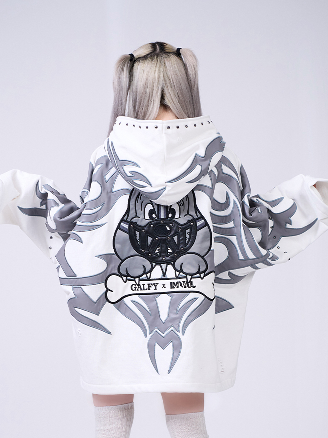IMVAL×GALFY / Bondage Dog Hoodie［WHT］ - QOOZA