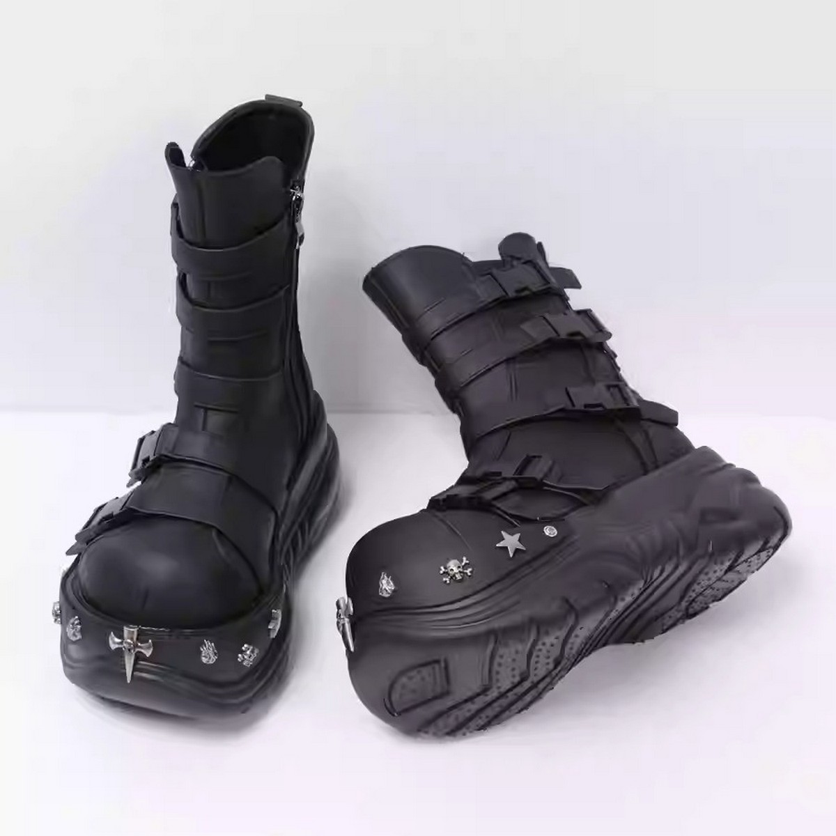 SELECT / ［PINJIAHUI］ビッグトゥ厚底ブーツ［ベルト］ - QOOZA