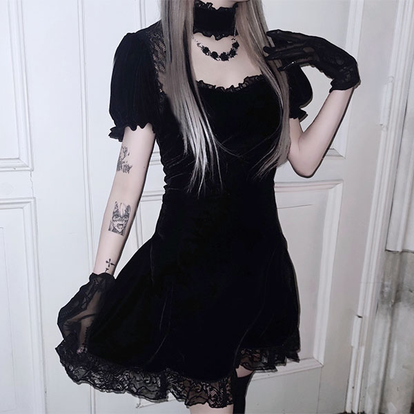 KILLSTAR / Julienne Velvet Keyhole Dress [B] ワンピース（KSRA005074）