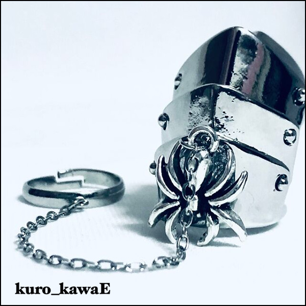 kuro_kawaE / 蜘蛛のアーマーチェーンリング（300864） - QOOZA