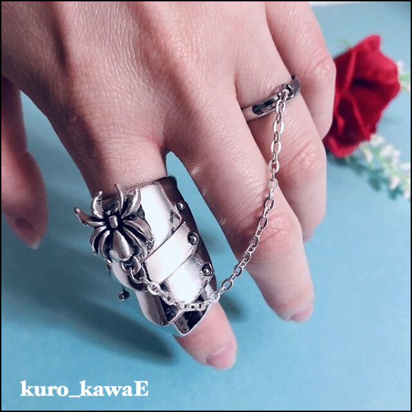 kuro_kawaE / 蜘蛛のアーマーチェーンリング（300864） - QOOZA