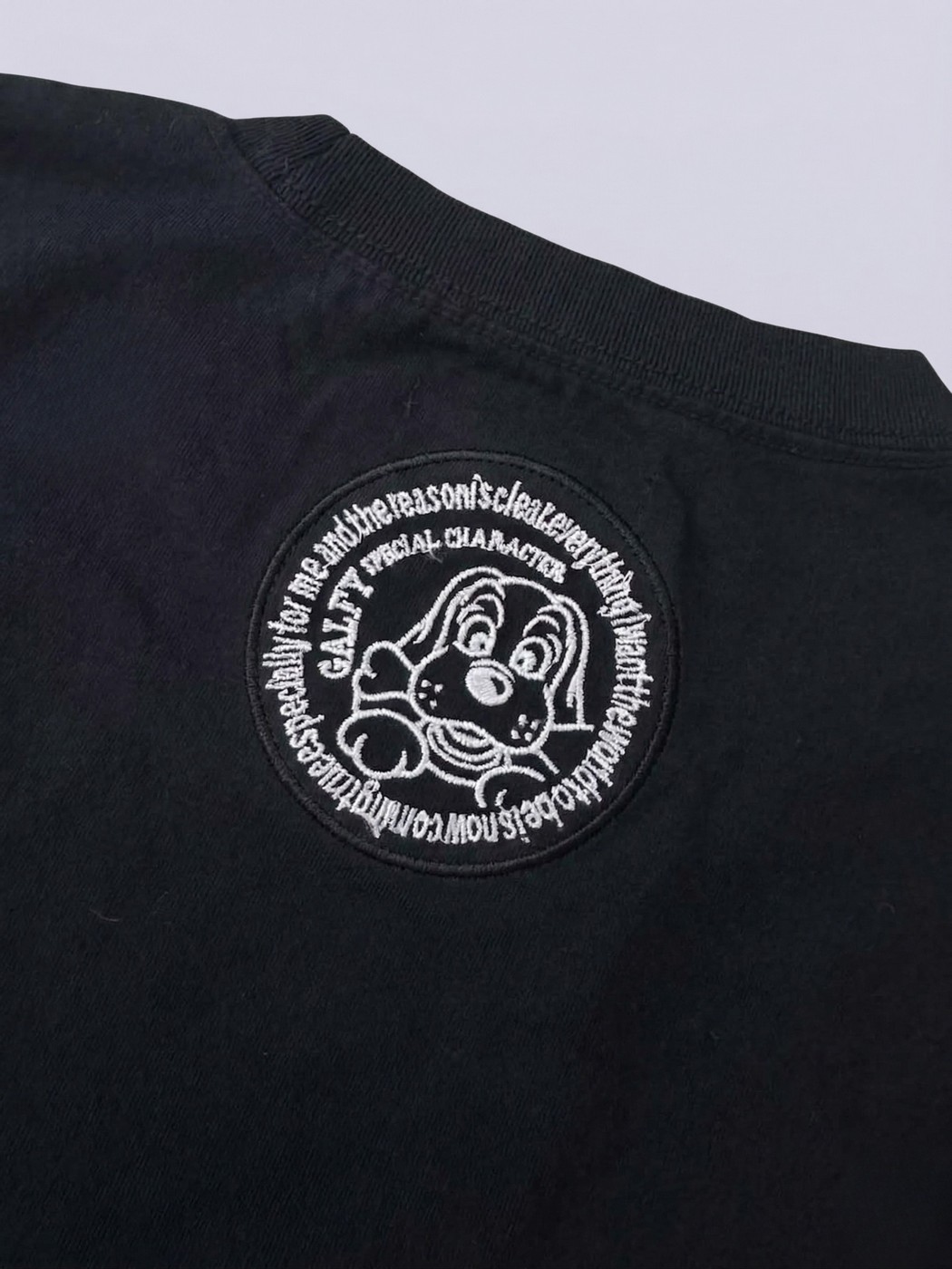 IMVAL×GALFY / Doll Dog Damaged TEE-BLK - QOOZA