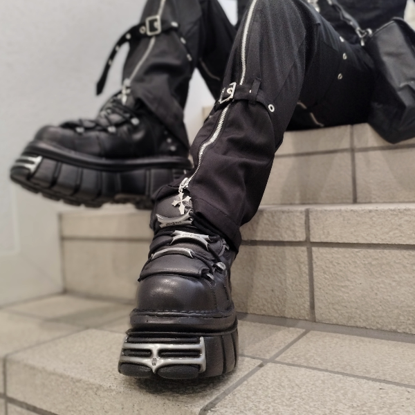 NEW ROCK / ANKLE BOOT BLACK TOWER WITH LACES 厚底シューズ（NR002 