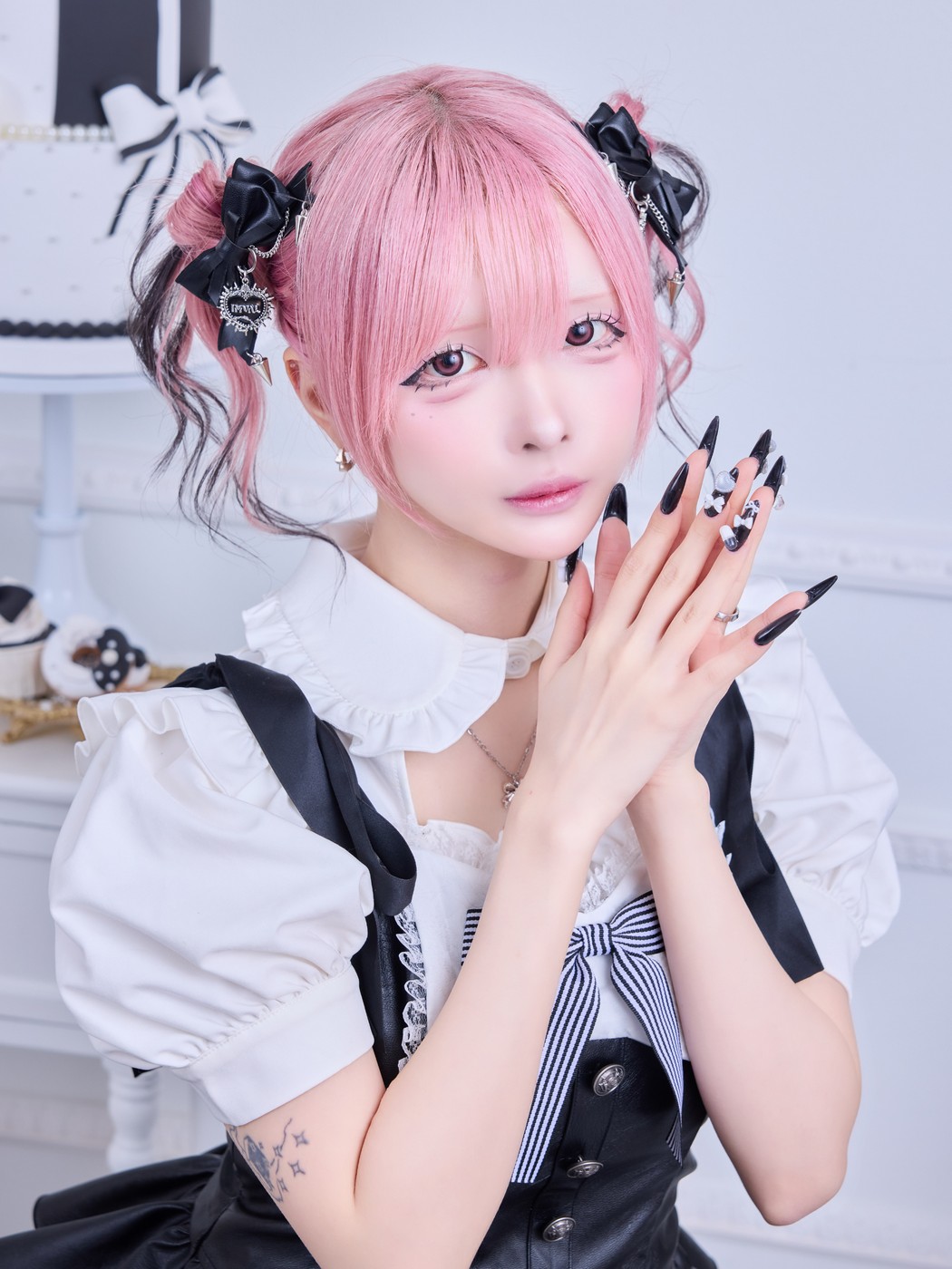 IMVAL / PU Ribbon Hair Clip Pair - QOOZA