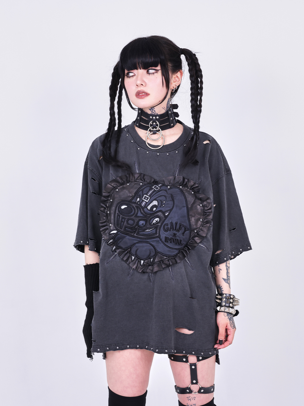 IMVAL×GALFY / Bondage Dog TEE［INK］ - QOOZA