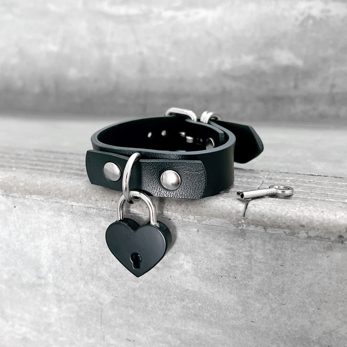 鳥籠クリノリンハーネス『愛執』 【公式通販】