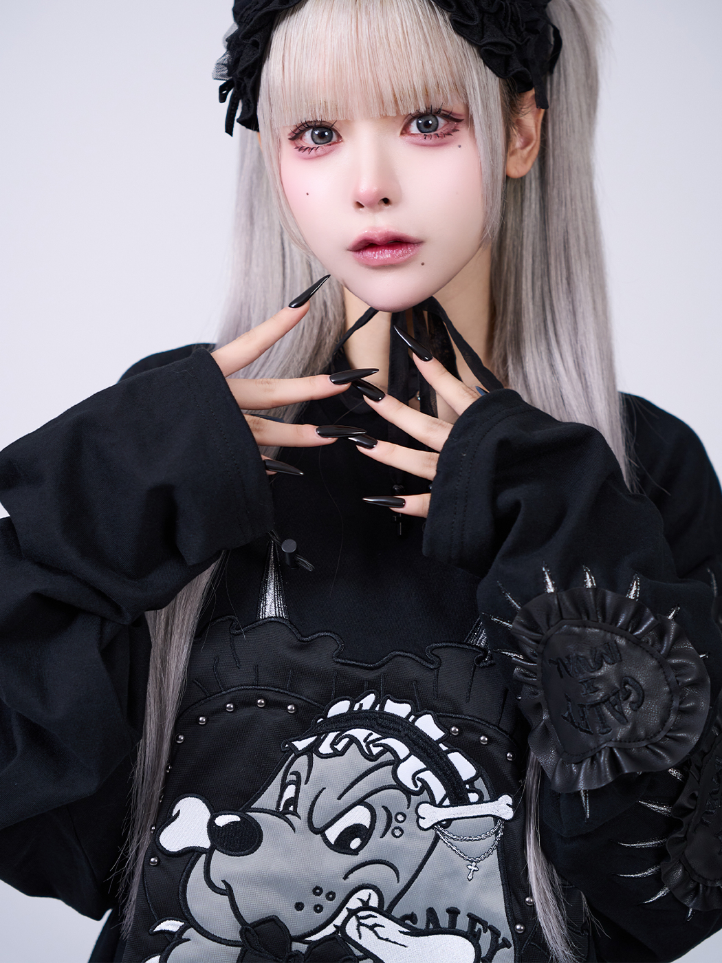 IMVAL×GALFY / Doll Dog 大萌袖 L/S TEE［BLK］ - QOOZA