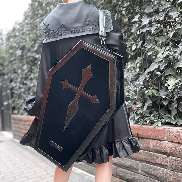 【激安通販オンラインショップ】 / KILLSTAR In QOOZA - Bag Weekender Web Ur コスプレ衣装