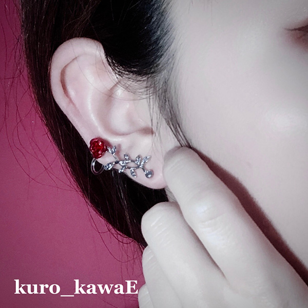 kuro_kawaE / 野薔薇の1輪ピアス［赤］左耳用（301783）