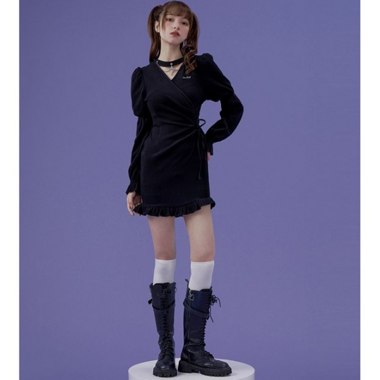 SAGI DOLLS 黒ワンピースCross choker knit dress | hartwellspremium.com