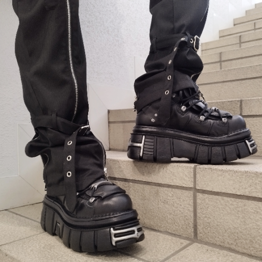 NEW ROCK / ANKLE BOOT BLACK TOWER WITH LACES 厚底シューズ（NR002 