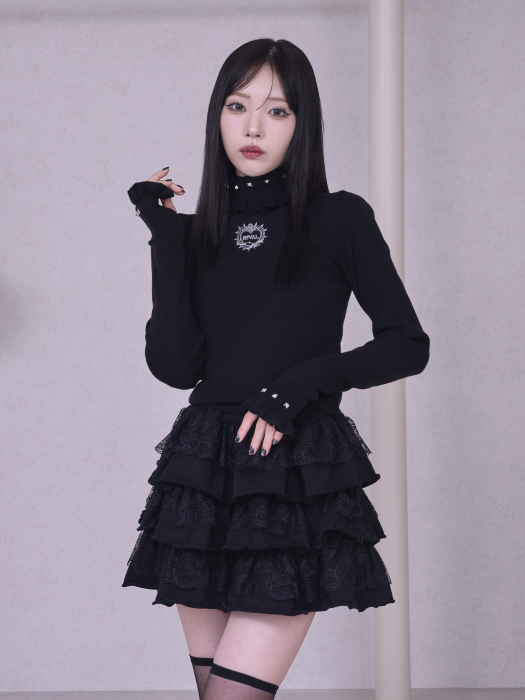 IMVAL / Ruffled High Neck Top［BLK］ - QOOZA
